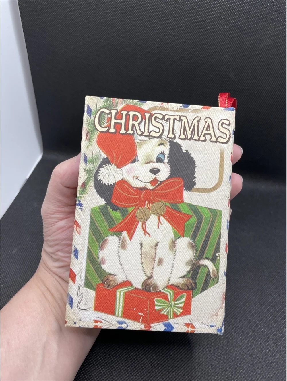 Mr Christmas magnetic Ornament Book Model 18647